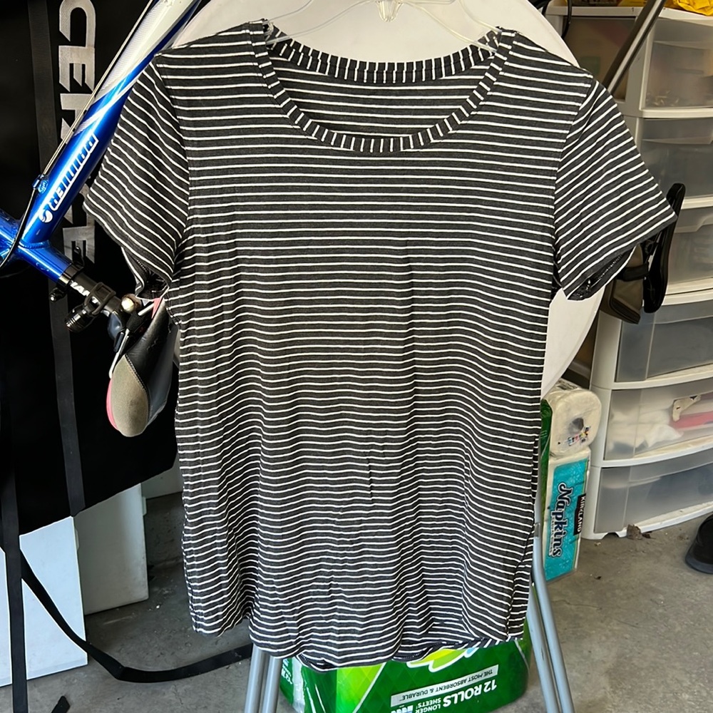 Lululemon Short Sleeve Top